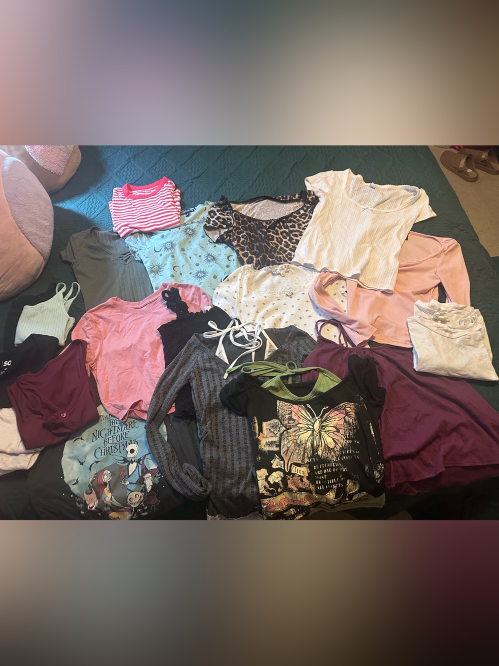 Women’s XS Box of Tops
